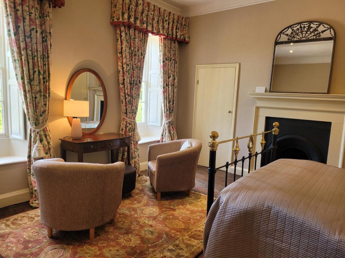 Bed and Breakfast The Old Vicarage Kington  Exterior foto